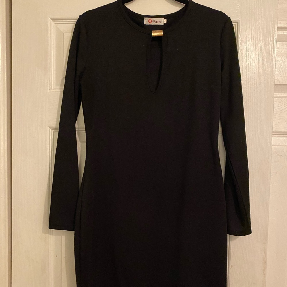 Black Fitted Dress - Long Sleeves